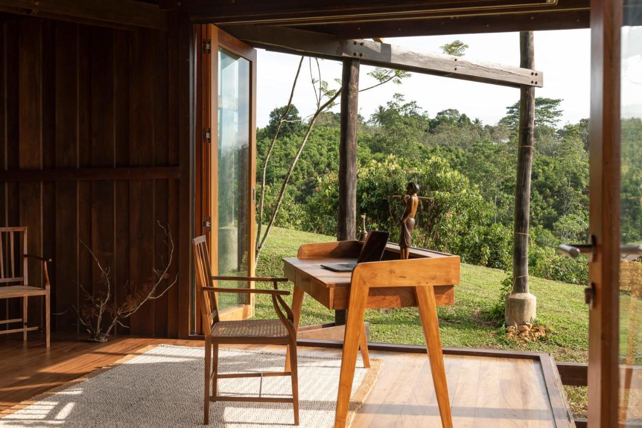 Trebartha East The Round House Hotel Ahangama Luaran gambar